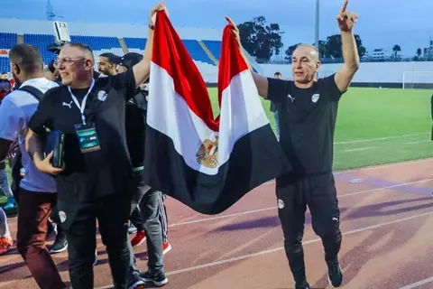 إبراهيم حسن: أوزبكستان تخطط جيدا لكأس العالم.. واعتبرنا المباراة مثل التدريب